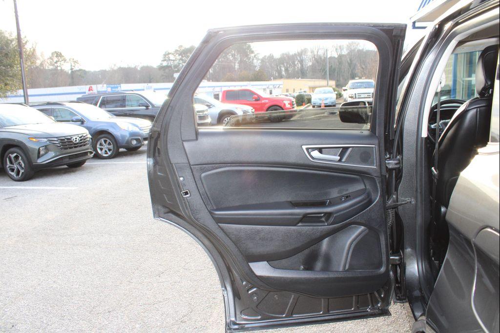 used 2020 Ford Edge car, priced at $15,000