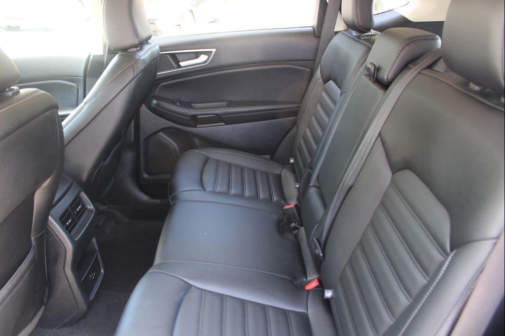 used 2021 Ford Edge car, priced at $17,999