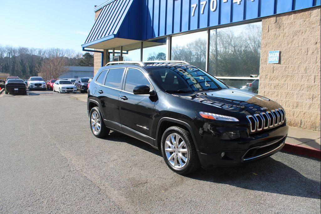 used 2015 Jeep Cherokee car, priced at $7,999