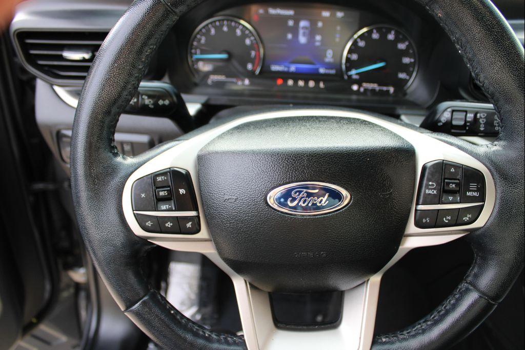 used 2022 Ford Explorer car, priced at $17,999