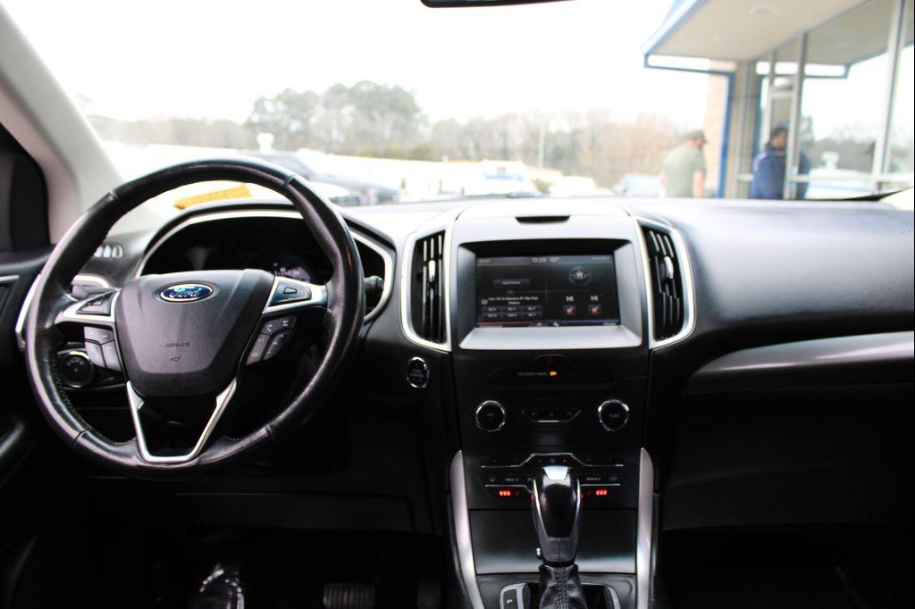 used 2015 Ford Edge car, priced at $7,999