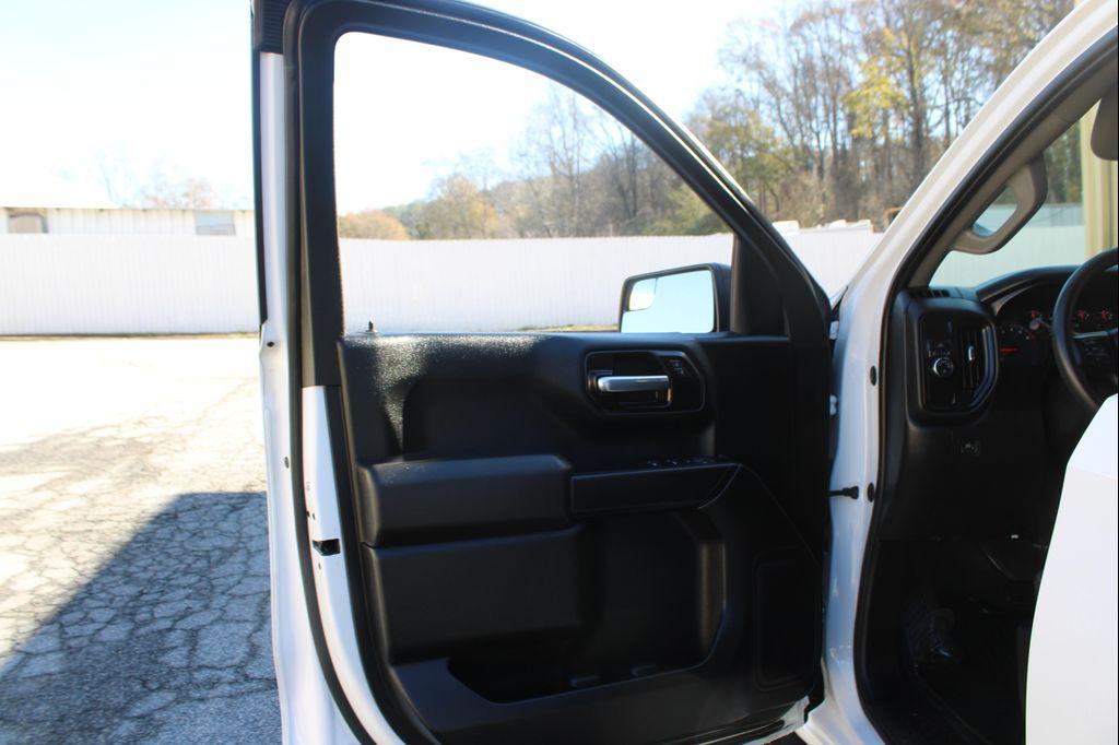 used 2021 Chevrolet Silverado 1500 car, priced at $21,999