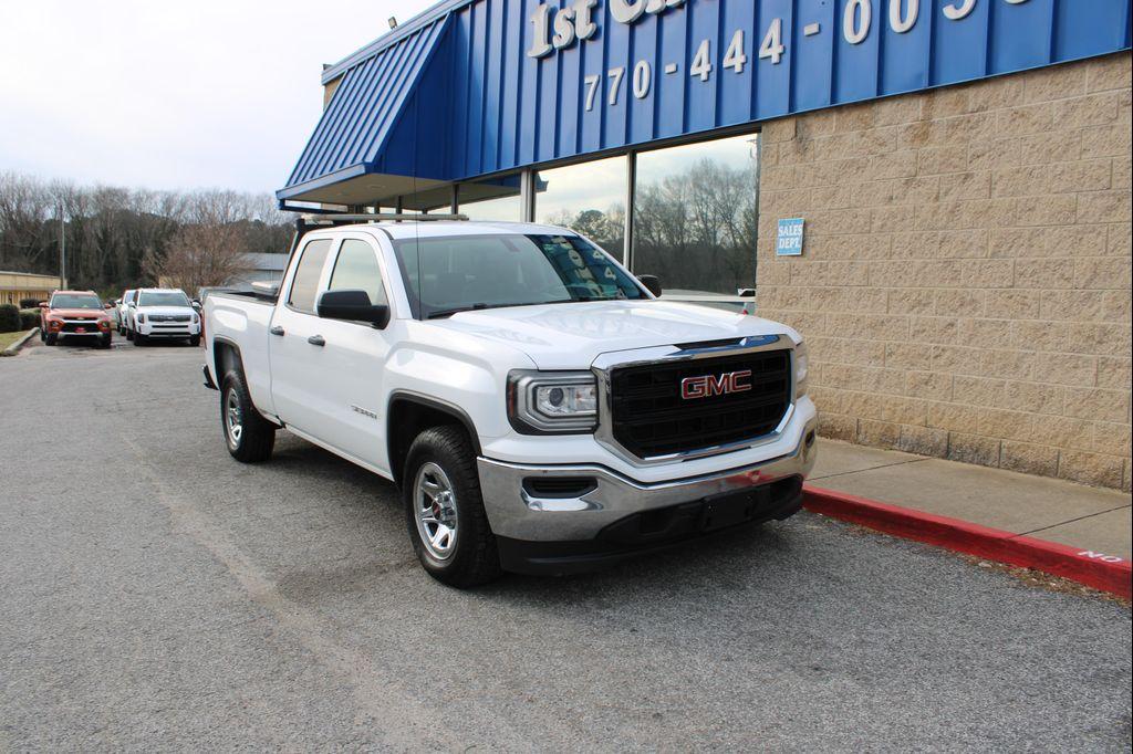 used 2018 GMC Sierra 1500 car, priced at $21,999