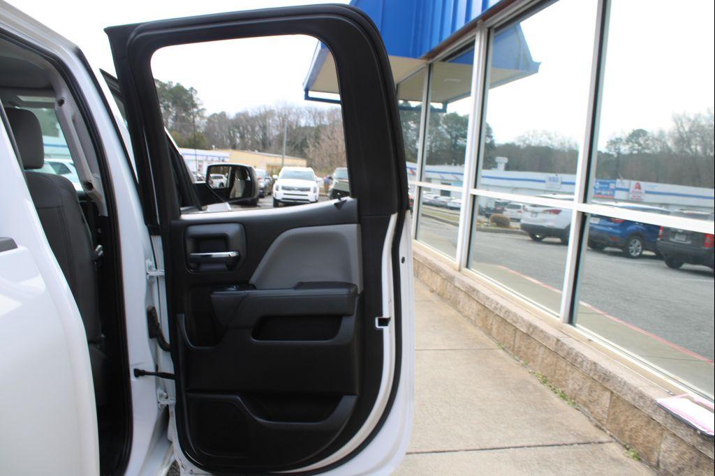 used 2018 GMC Sierra 1500 car, priced at $21,999