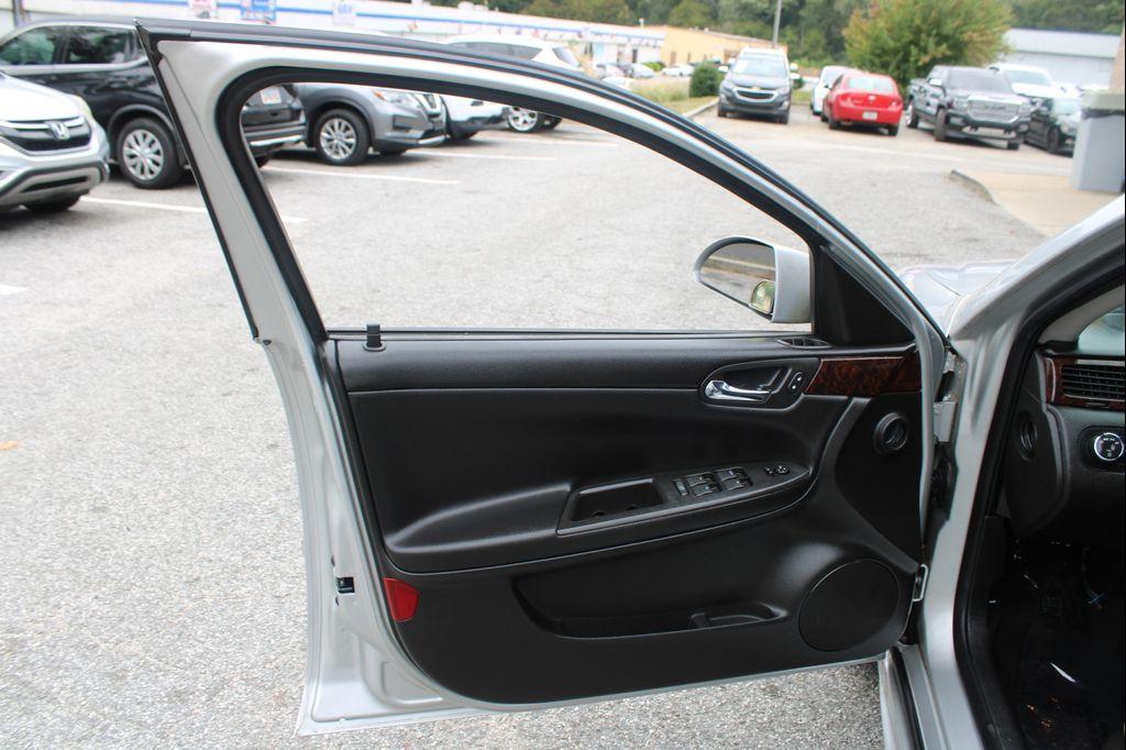 used 2014 Chevrolet Impala Limited car, priced at $5,999