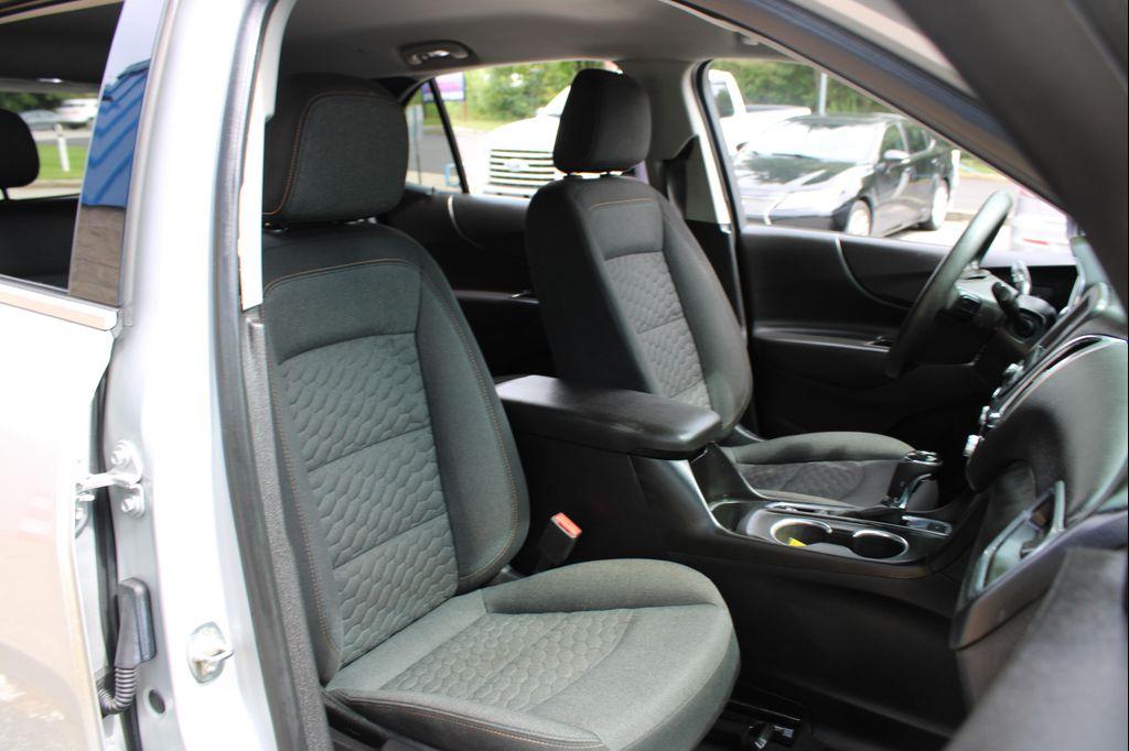 used 2020 Chevrolet Equinox car, priced at $9,999