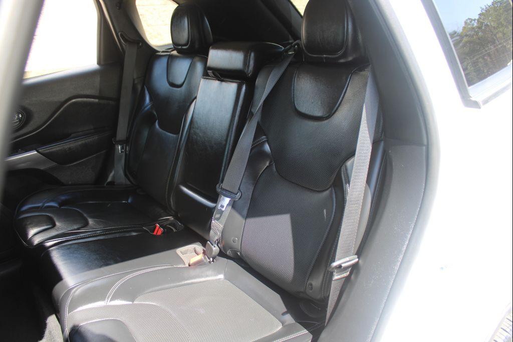 used 2019 Jeep Cherokee car, priced at $15,999