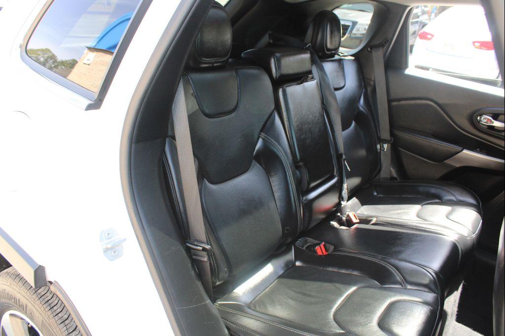 used 2019 Jeep Cherokee car, priced at $15,999