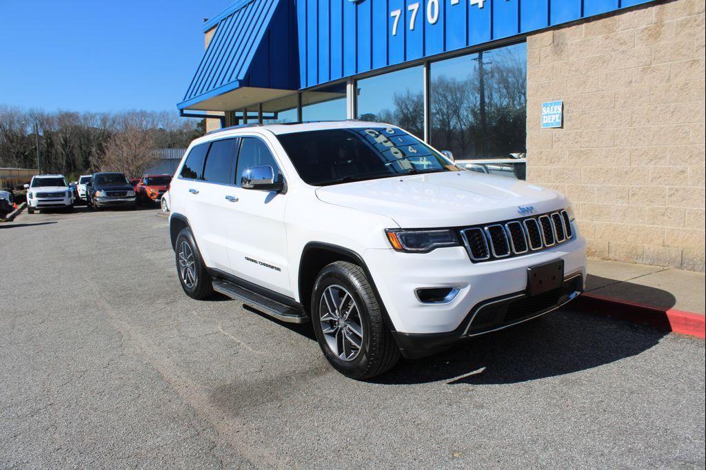 used 2017 Jeep Grand Cherokee car, priced at $10,999