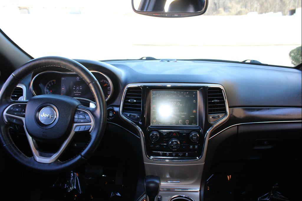 used 2017 Jeep Grand Cherokee car, priced at $10,999