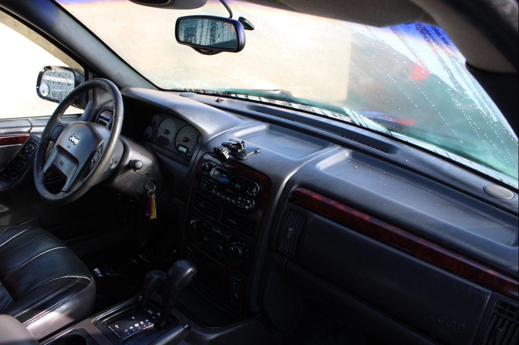 used 2001 Jeep Grand Cherokee car, priced at $4,299