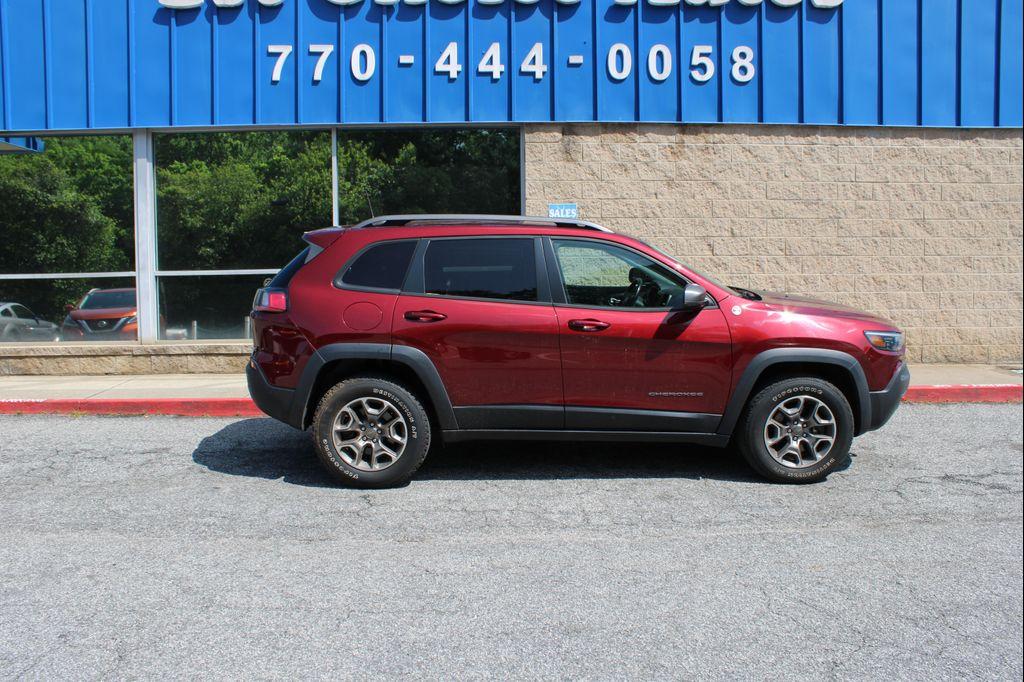 used 2020 Jeep Cherokee car, priced at $17,999