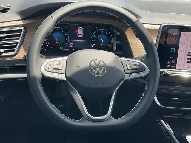 new 2026 Volkswagen Atlas car, priced at $48,572