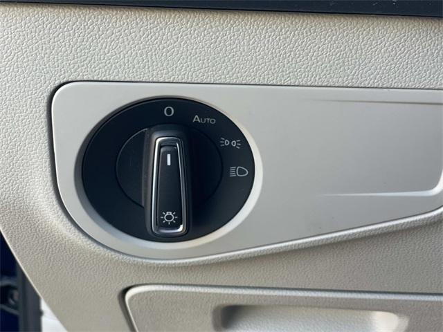 used 2022 Volkswagen Tiguan car, priced at $17,989