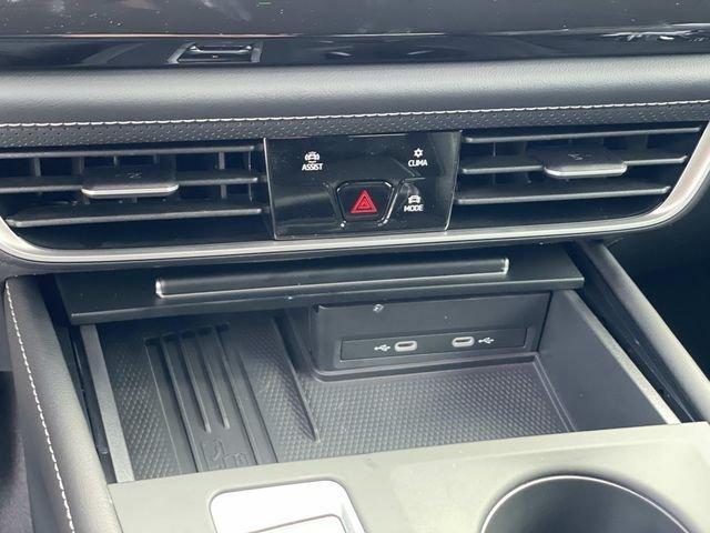 new 2026 Volkswagen Atlas car, priced at $39,561