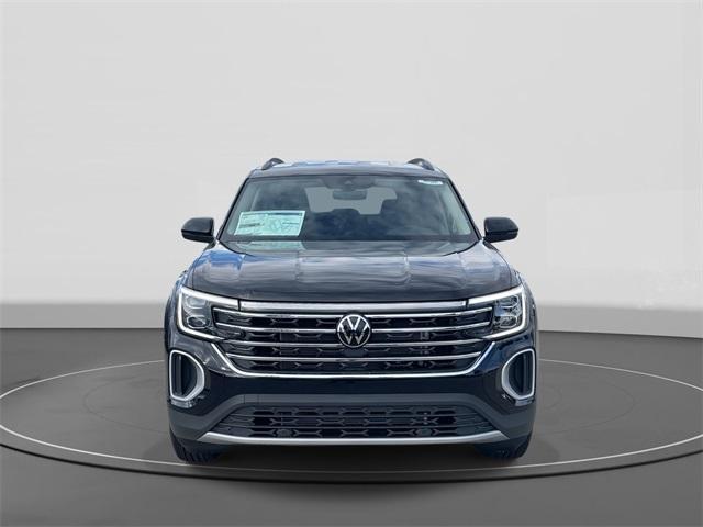 new 2026 Volkswagen Atlas car, priced at $40,561
