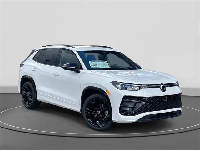 new 2026 Volkswagen Tiguan car, priced at $39,051