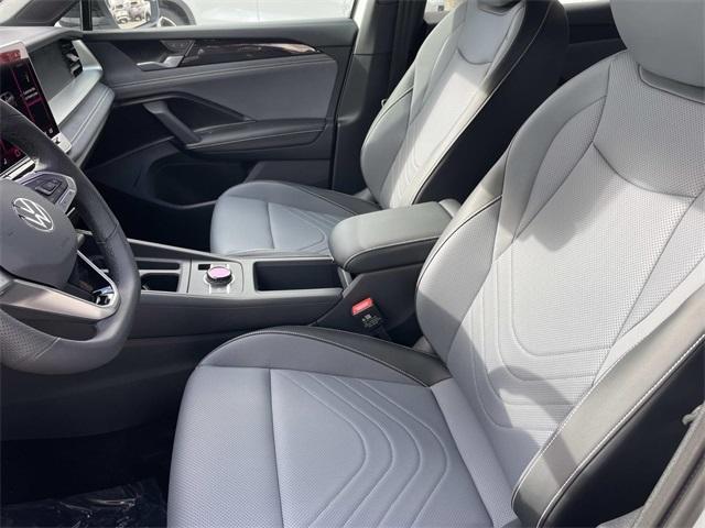 new 2026 Volkswagen Tiguan car, priced at $39,051