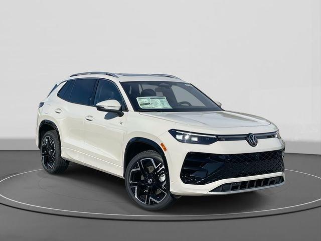 new 2026 Volkswagen Tiguan car, priced at $43,047