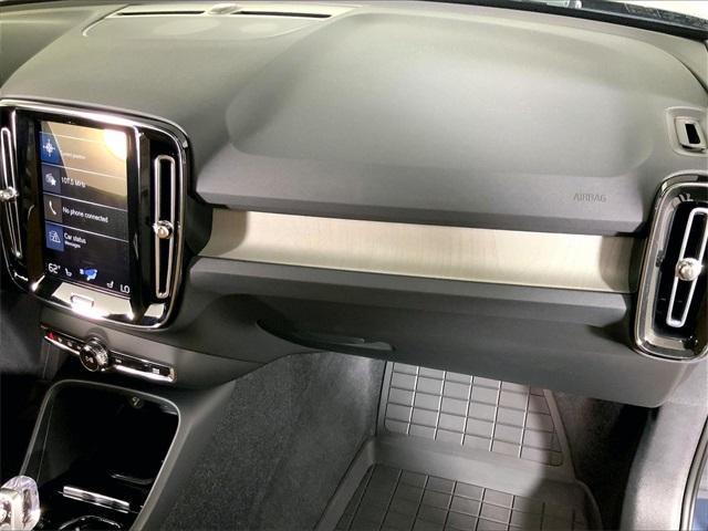 used 2022 Volvo XC40 car, priced at $28,995