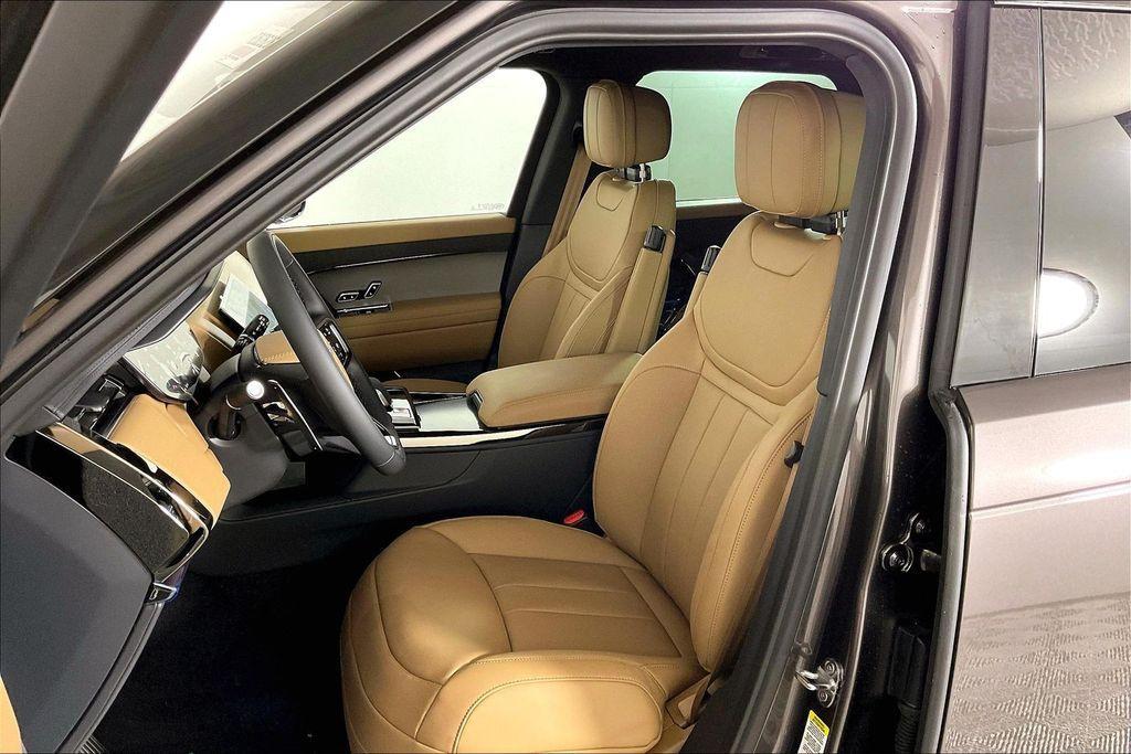 new 2026 Land Rover Range Rover Sport car