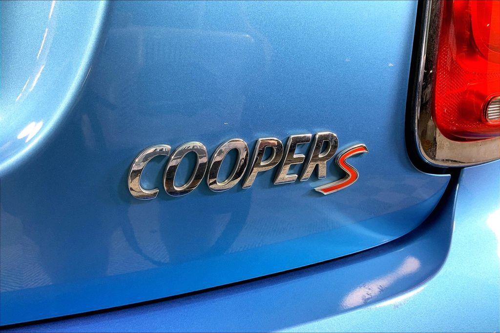 used 2019 MINI Hardtop car, priced at $14,995