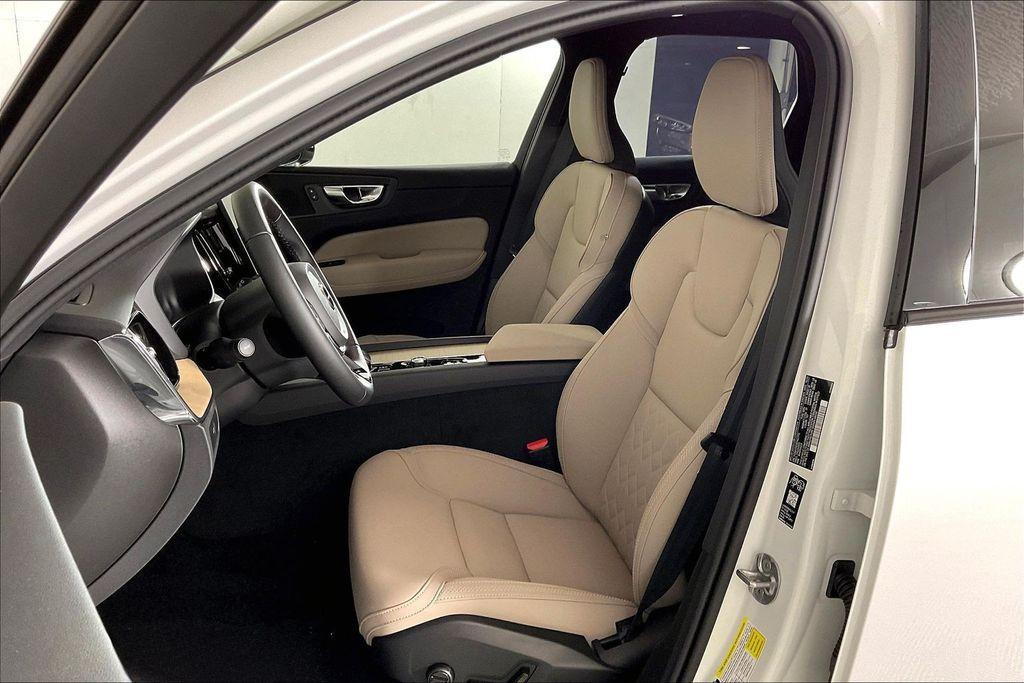 new 2026 Volvo XC60 car