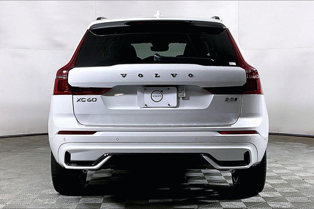 new 2026 Volvo XC60 car