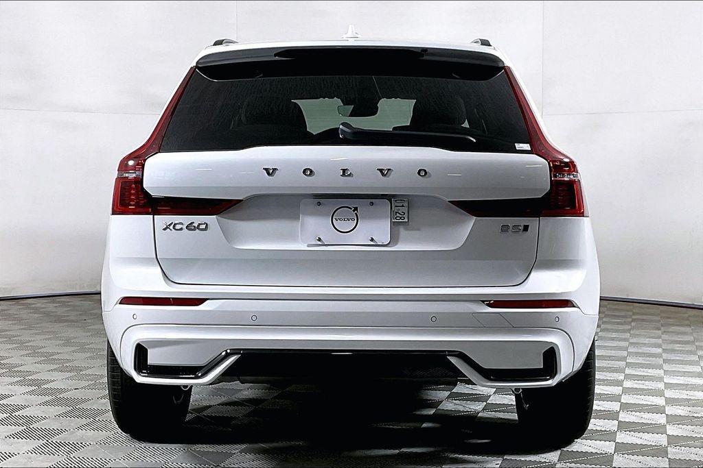 new 2026 Volvo XC60 car