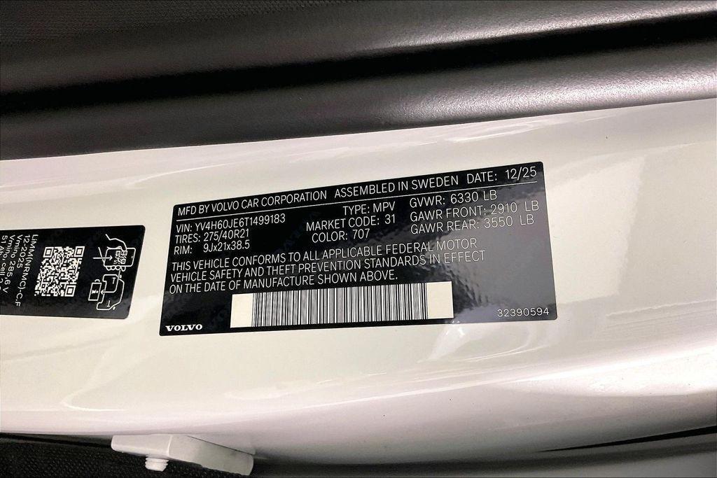 new 2026 Volvo XC90 Plug-In Hybrid car