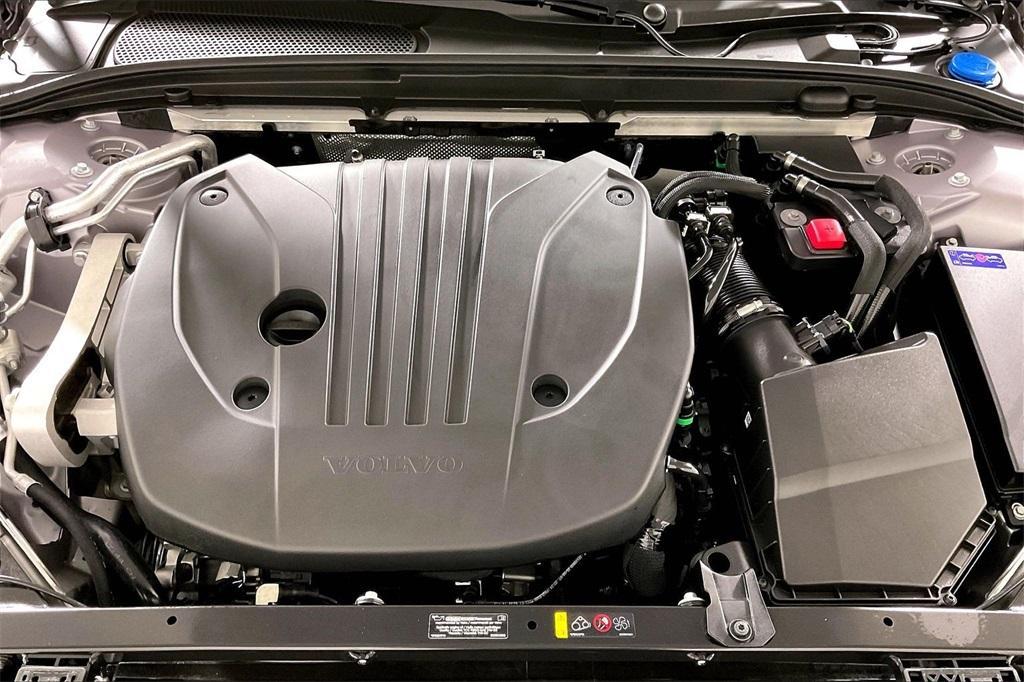 new 2026 Volvo V60 Cross Country car