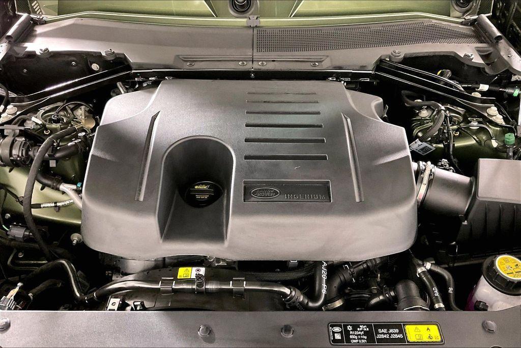 new 2026 Land Rover Defender car