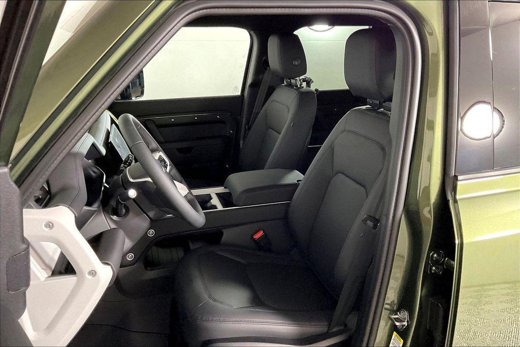 new 2026 Land Rover Defender car