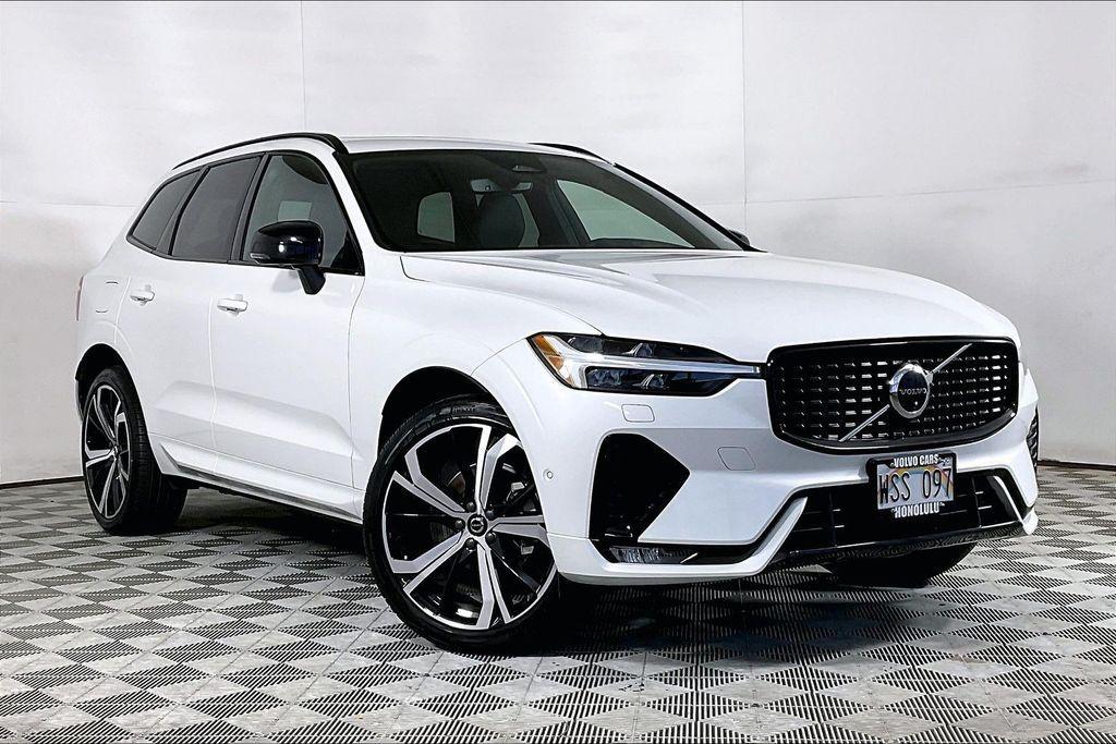 used 2022 Volvo XC60 car, priced at $34,995
