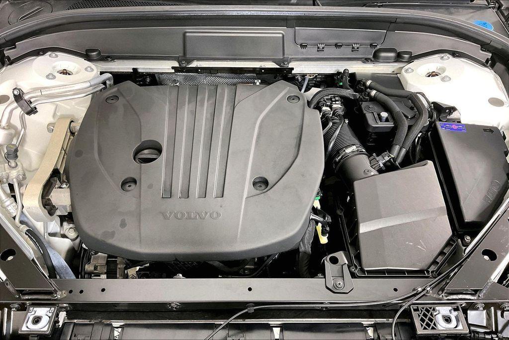 used 2022 Volvo XC60 car, priced at $34,995