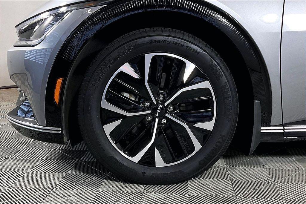 used 2023 Kia EV6 car, priced at $26,195