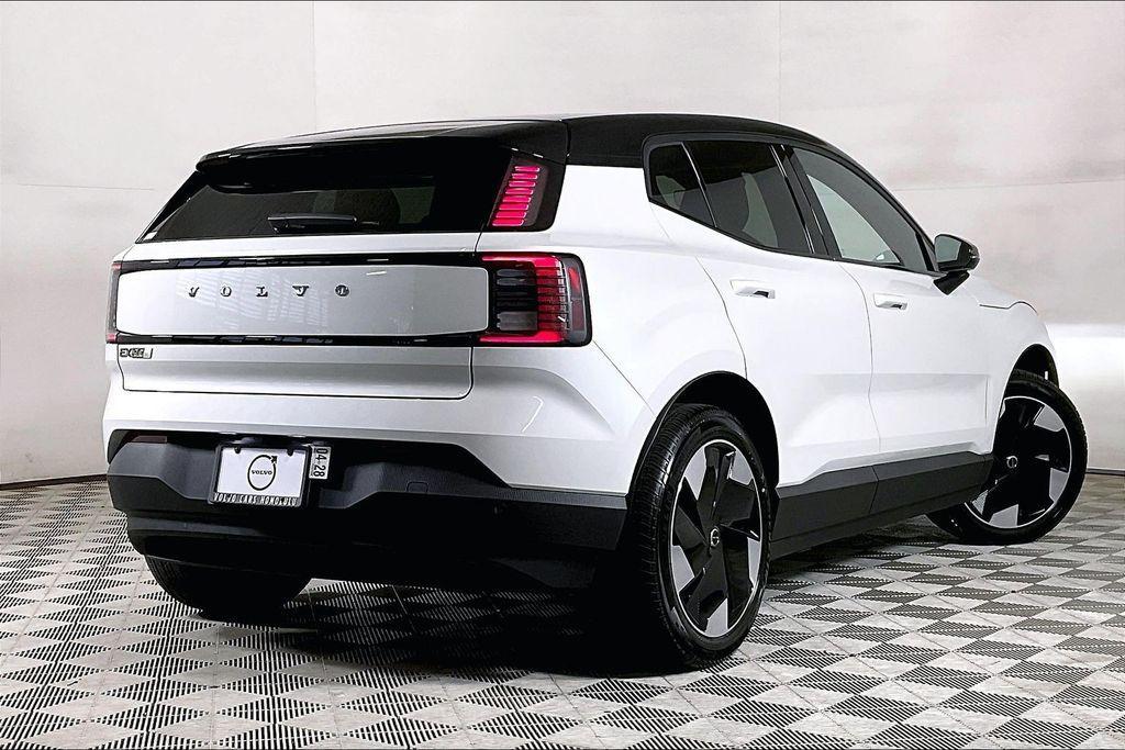 new 2026 Volvo EX30 car