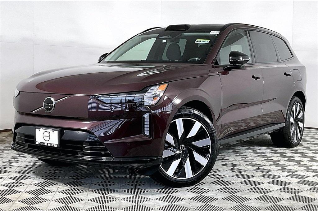 new 2025 Volvo EX90 car