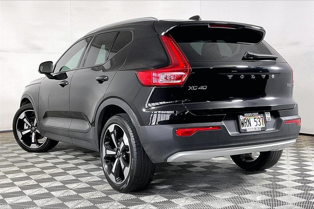 used 2022 Volvo XC40 car, priced at $17,628