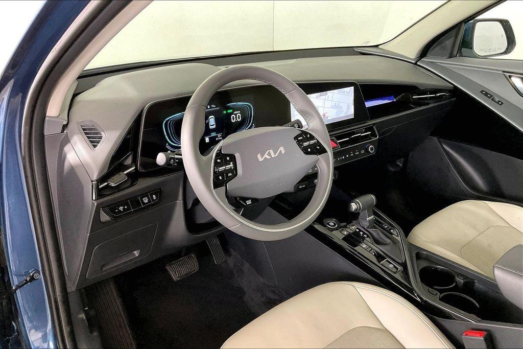 used 2025 Kia Niro car, priced at $25,988