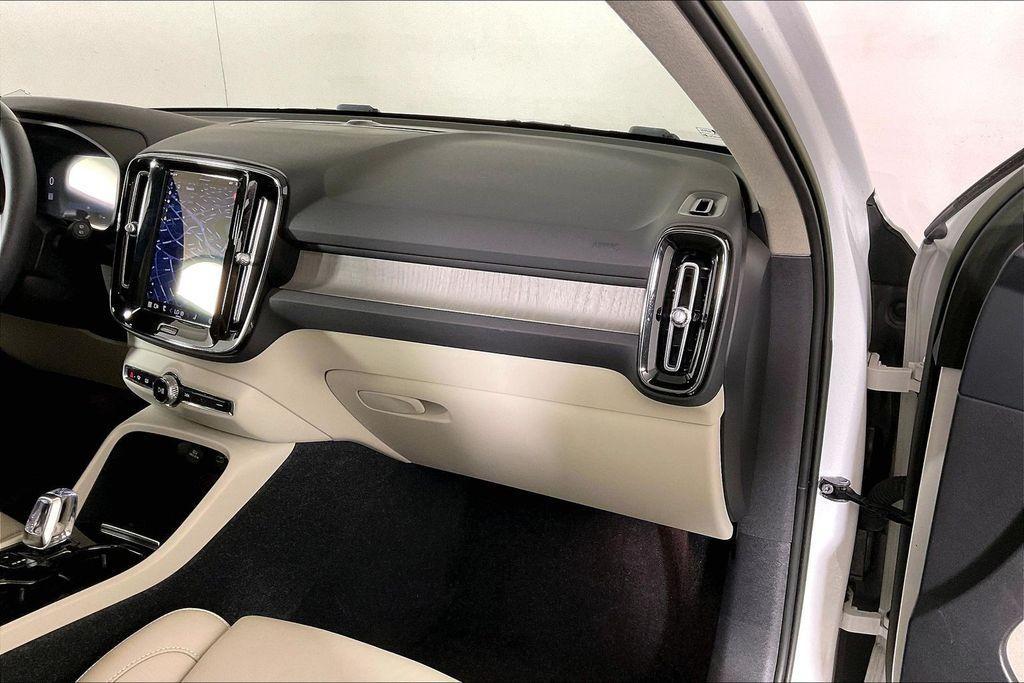 used 2023 Volvo XC40 car, priced at $33,088