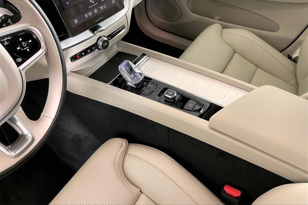 new 2026 Volvo XC60 car