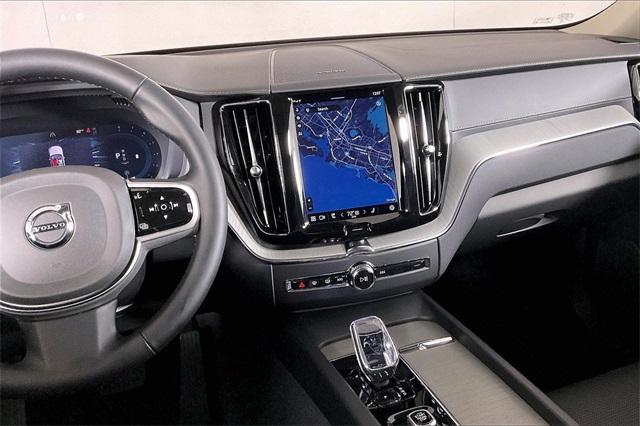 new 2025 Volvo XC60 car