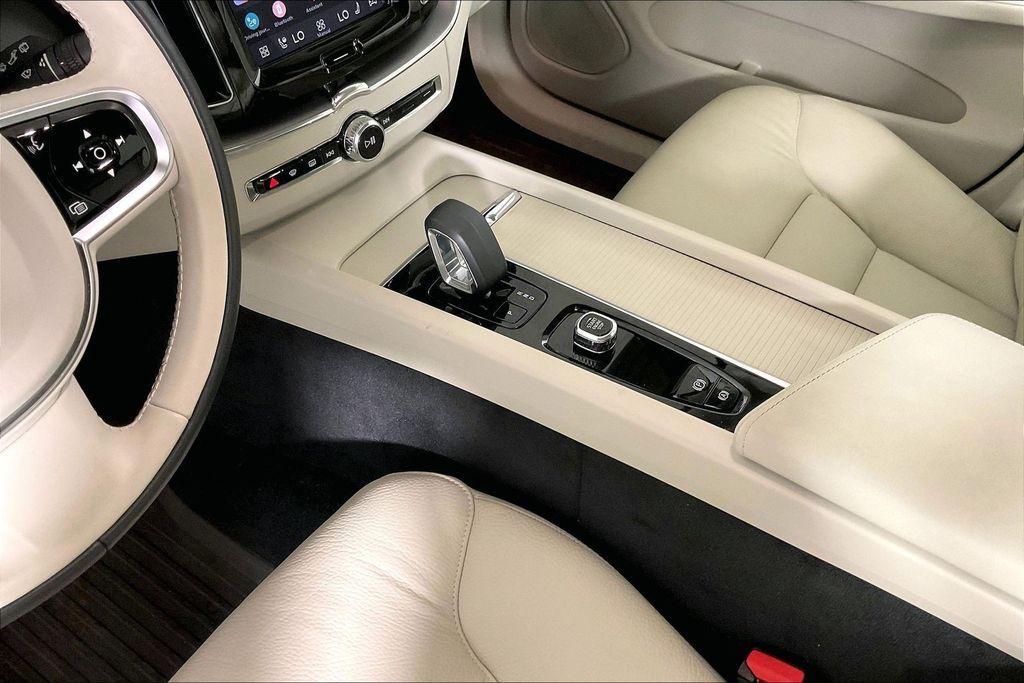 used 2025 Volvo XC60 car, priced at $43,995