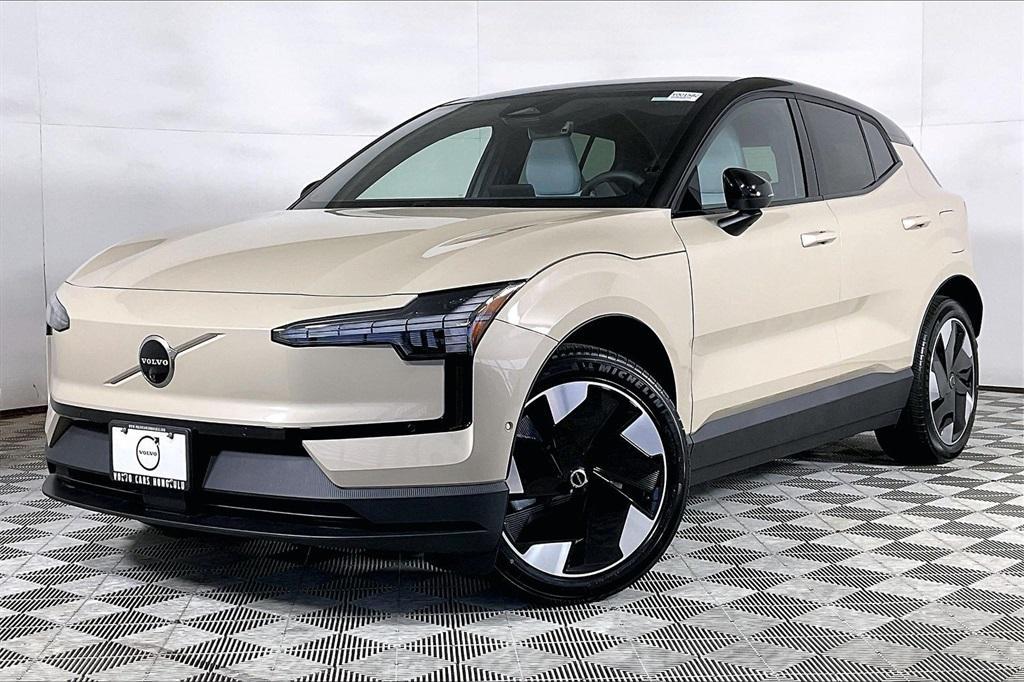 new 2026 Volvo EX30 car