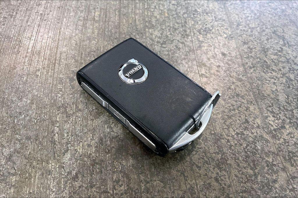 used 2025 Volvo XC40 car, priced at $35,195
