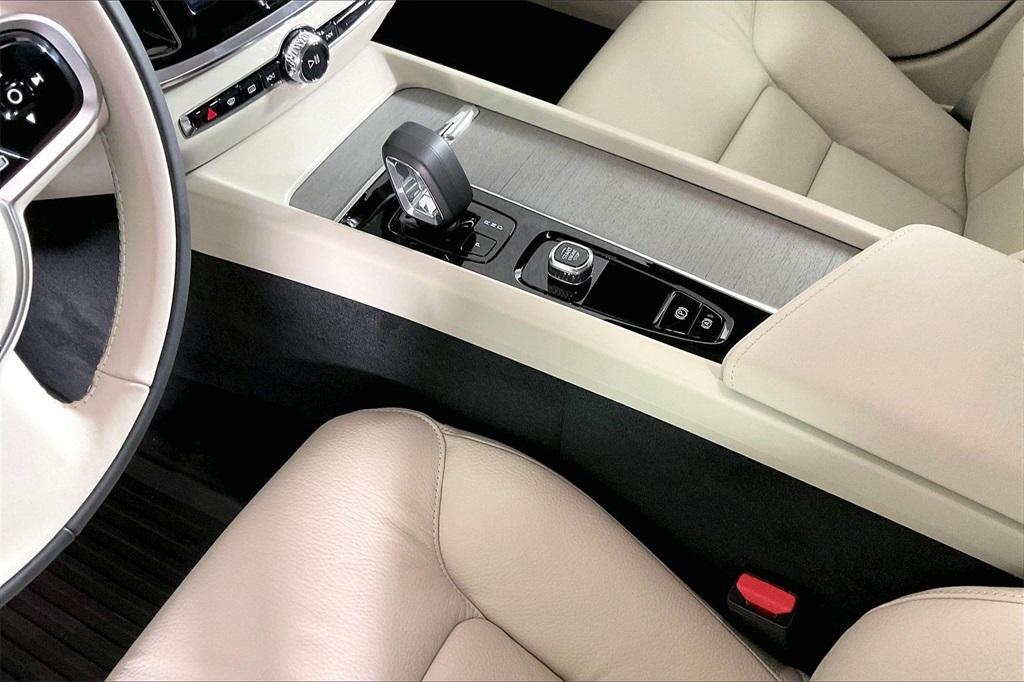 new 2026 Volvo V60 Cross Country car