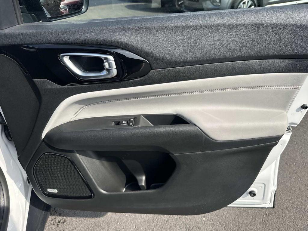 new 2026 Jeep Compass car, priced at $32,194
