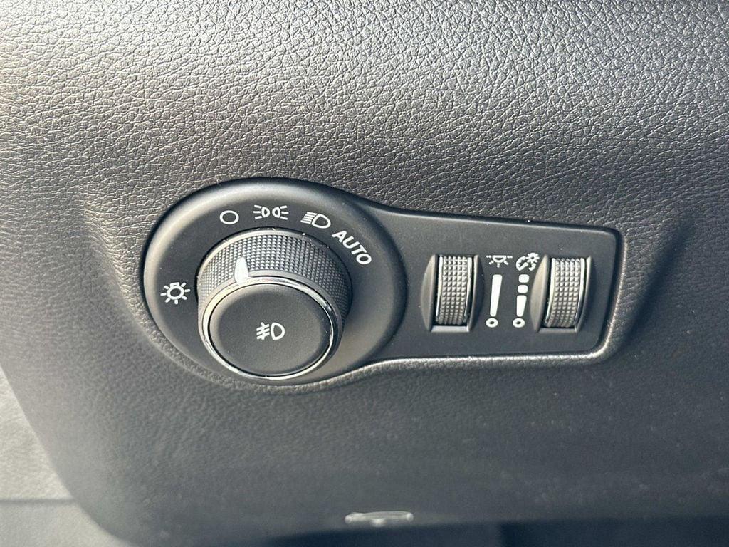 new 2026 Jeep Compass car, priced at $32,194