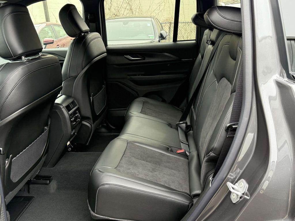 new 2025 Jeep Grand Cherokee car, priced at $34,455